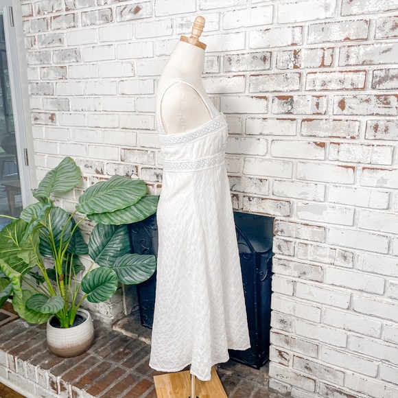 Donna Morgan Coastal Cowgirl Lace Cotton Gauzy Metallic Thread Midi Dress 6 - Picture 8 of 11